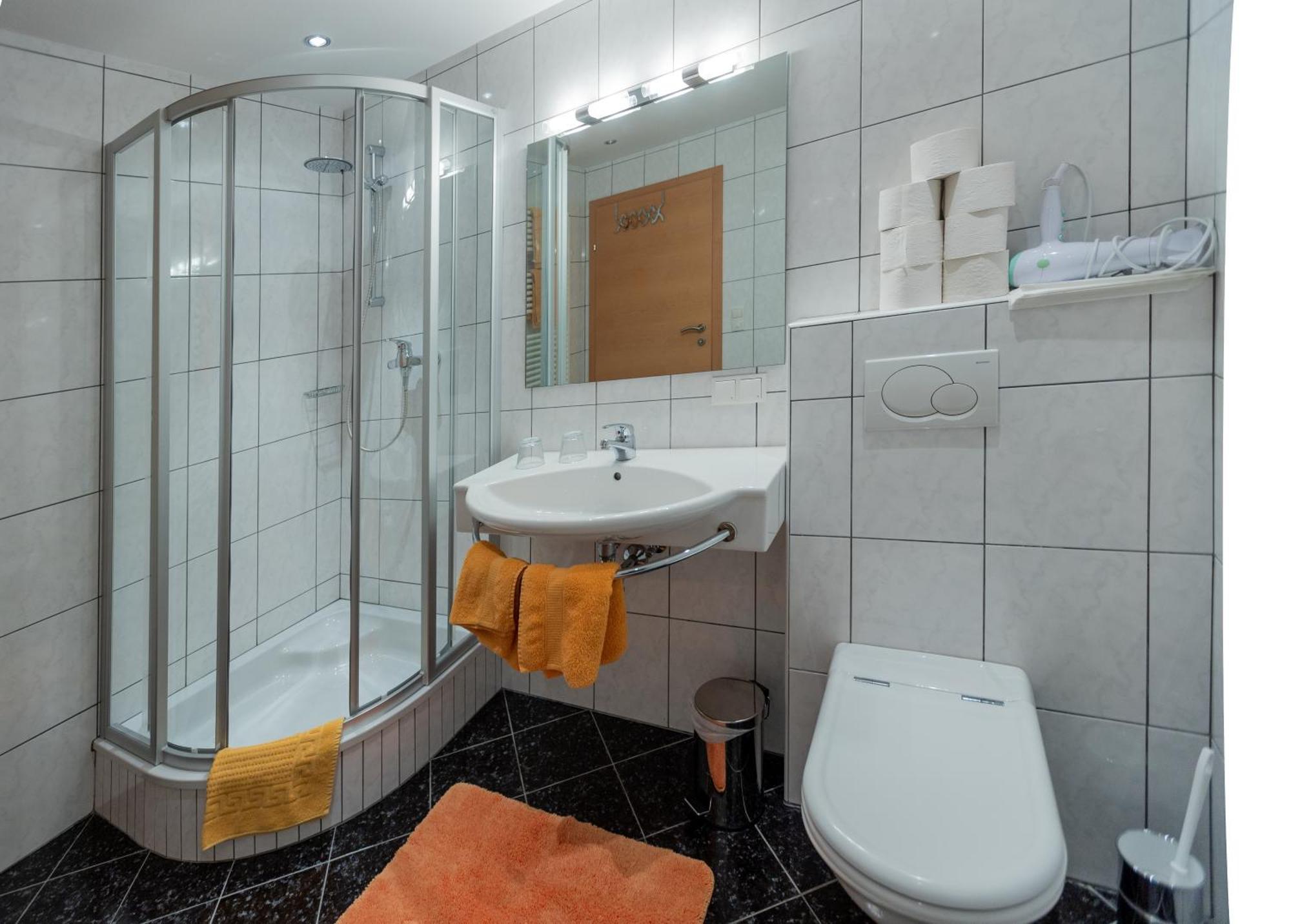 Wohnen By Lizzy Hotel Wagrain Buitenkant foto