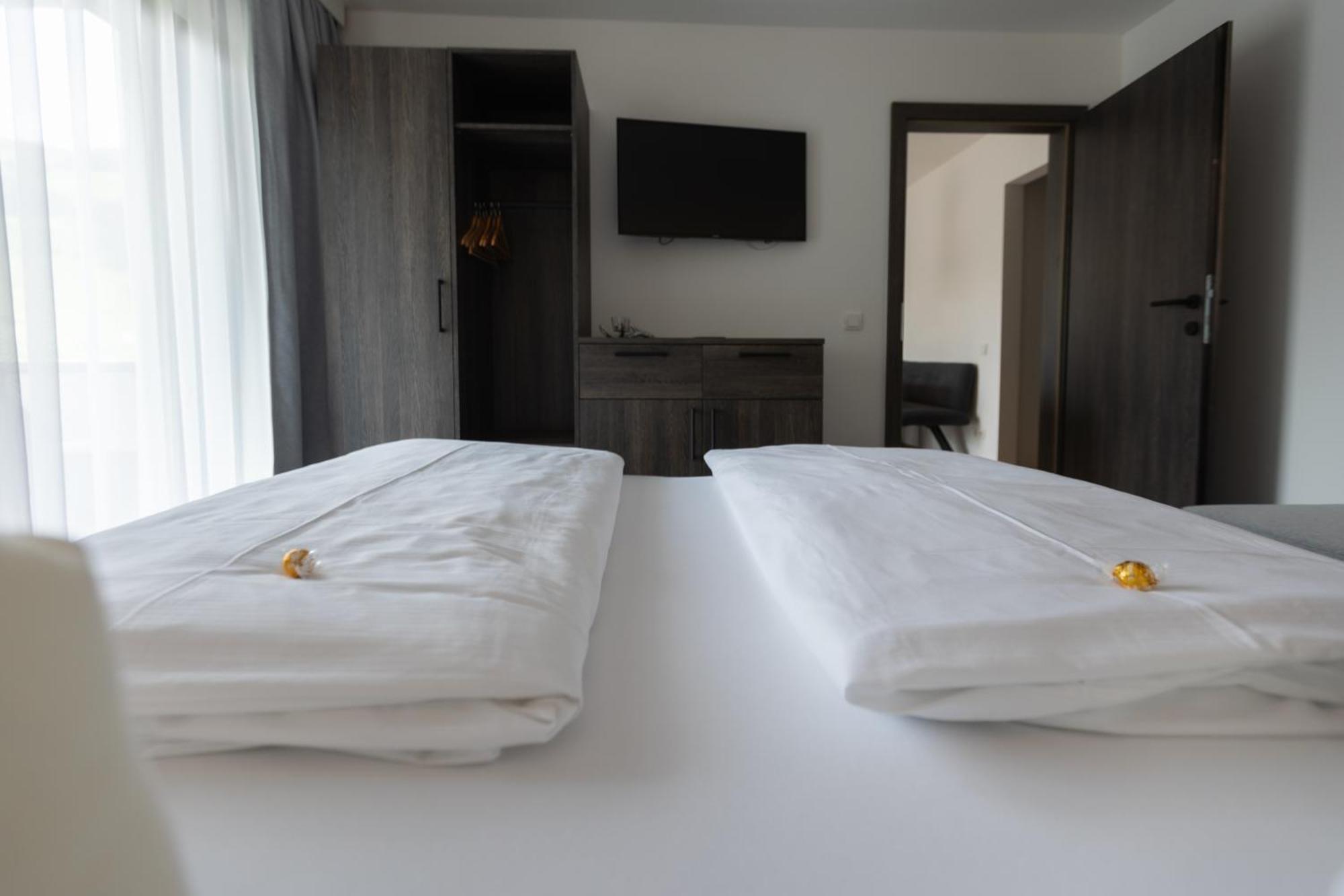 Wohnen By Lizzy Hotel Wagrain Buitenkant foto