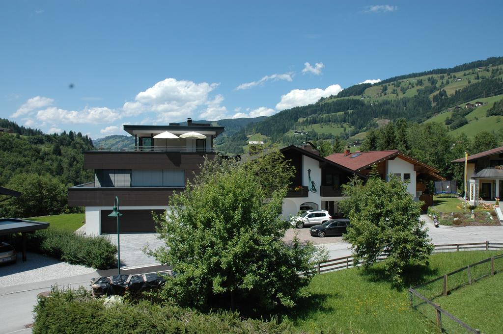 Wohnen By Lizzy Hotel Wagrain Buitenkant foto